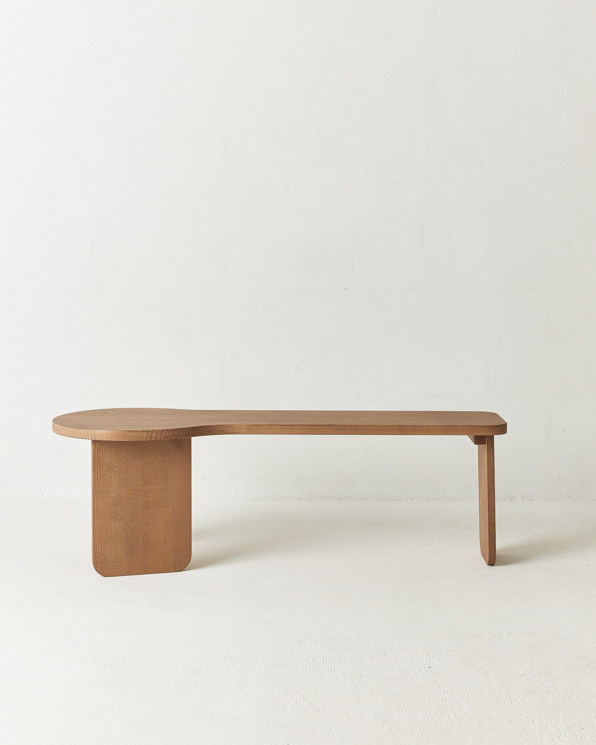 banco de madera maciza